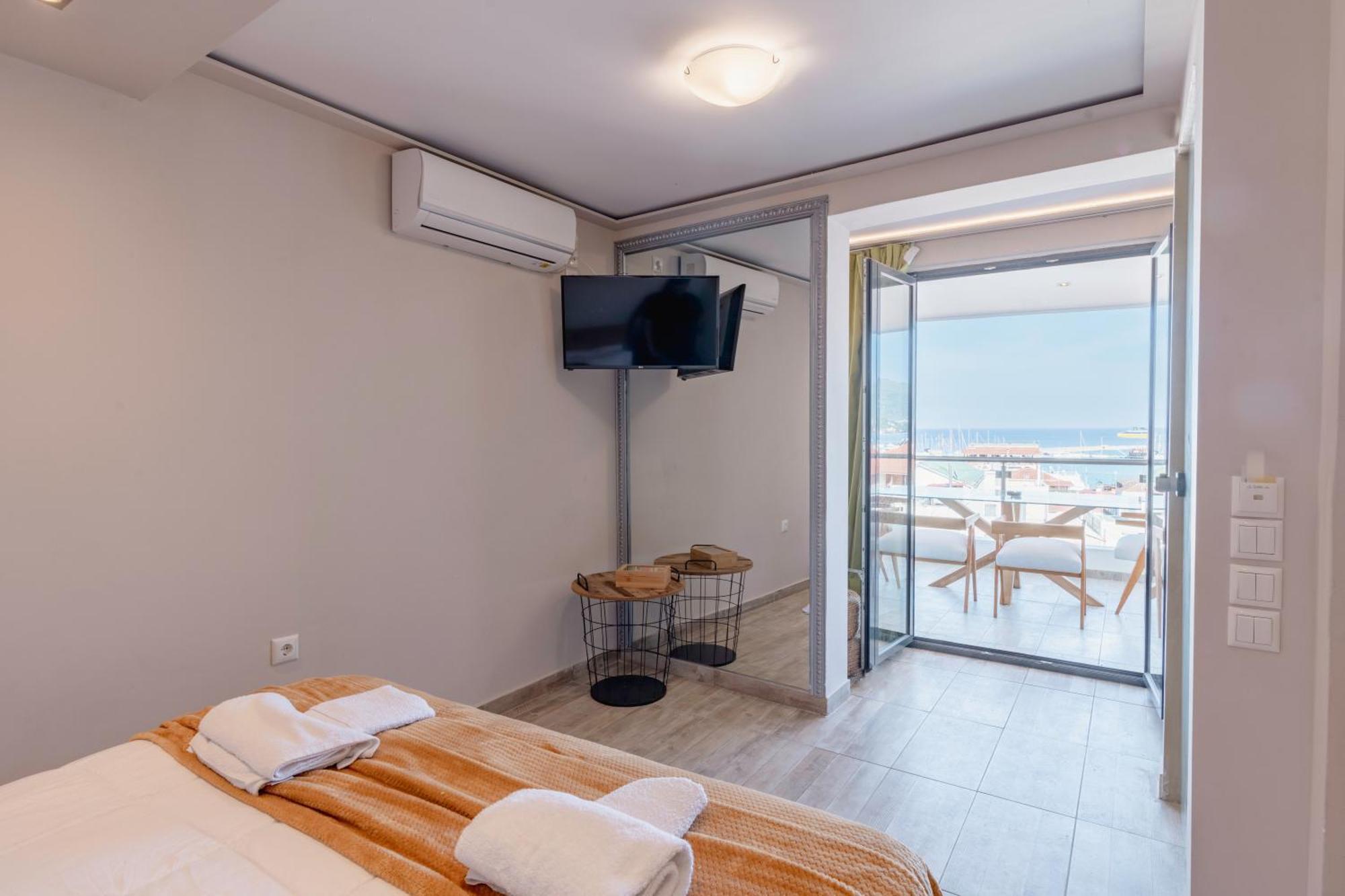 Zama Suites Zakynthos stad Exteriör bild