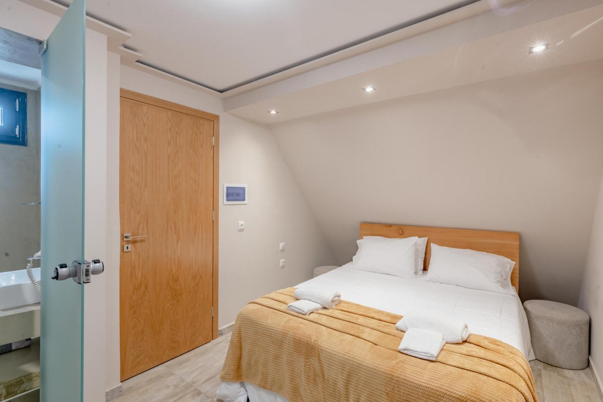 Zama Suites Zakynthos stad Exteriör bild